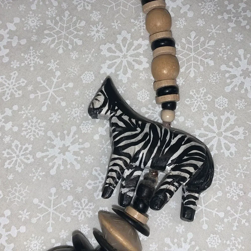 Vintage‎ Wood Hand Carved Zebra Bead Necklace 29”